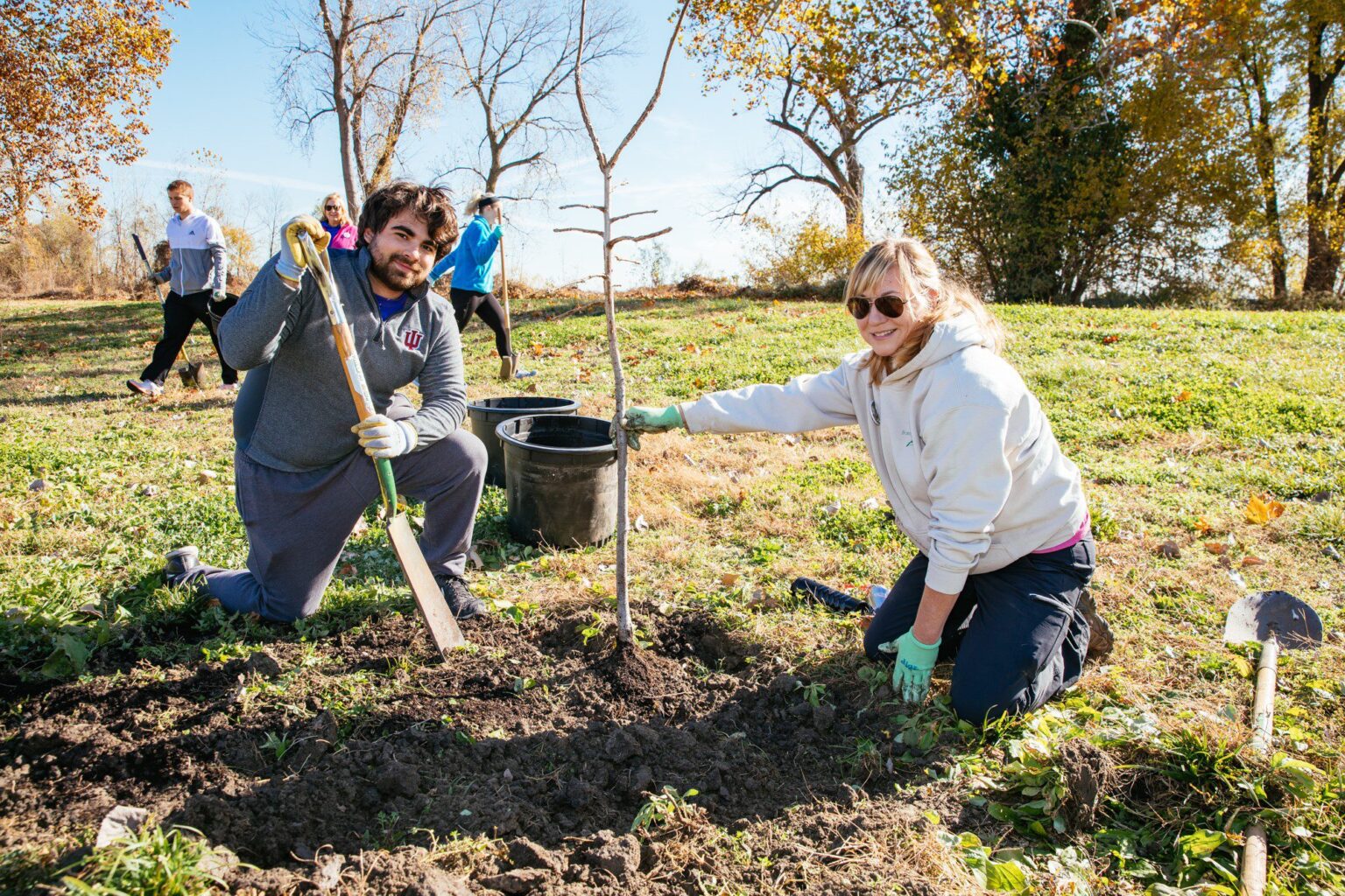 [FULL] Volunteer: Tree Planting along St. Vincent Greenway: Ruth Porter ...